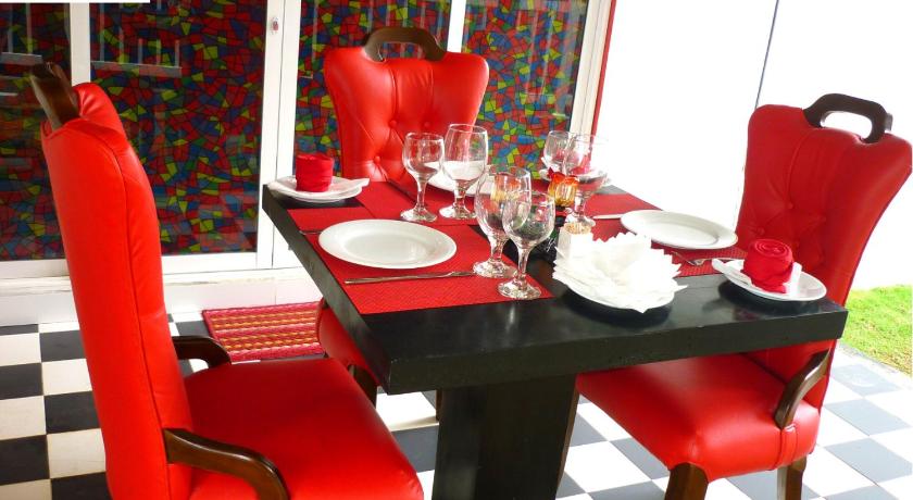 Twin Villa Red - image 7