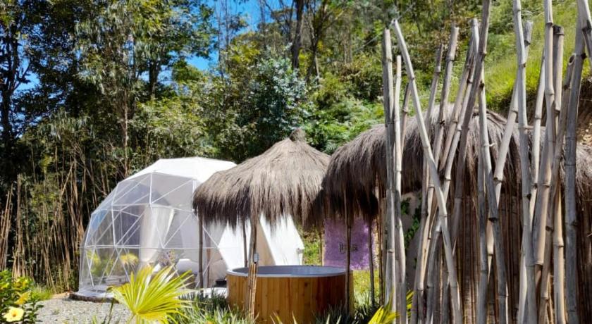 IslaMontana Glamping photo
