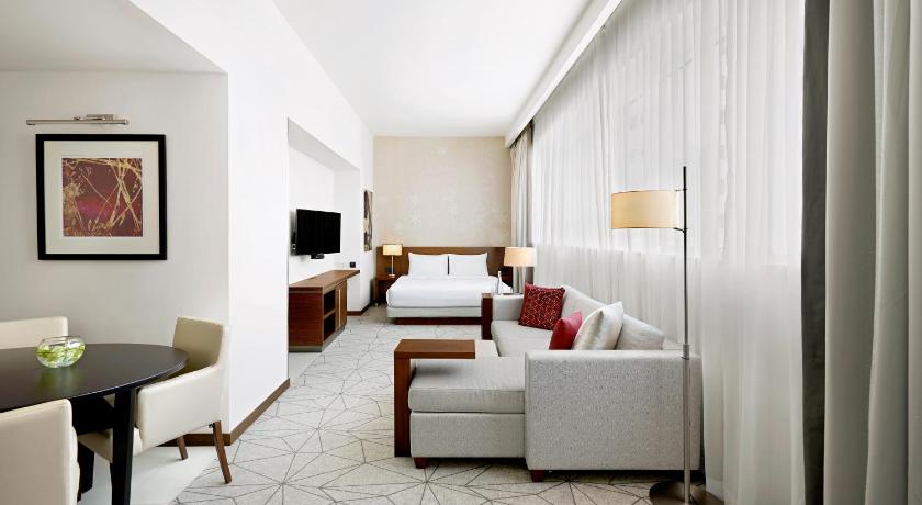 Hyatt Place Dubai Al Rigga - image 11