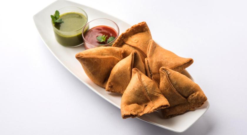 OYO 10888 Aastha Residency