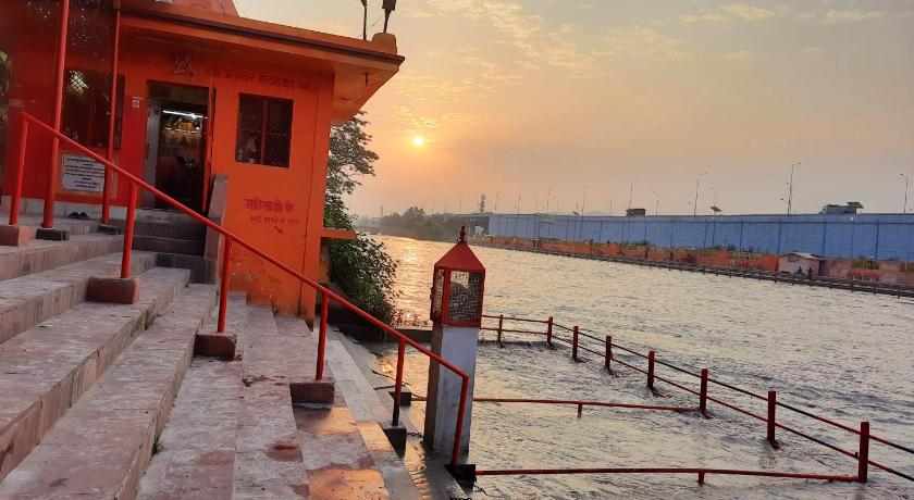 nehnilayam Homestay, home with fusion of style &amp; comfort — Hotel in Haridwar