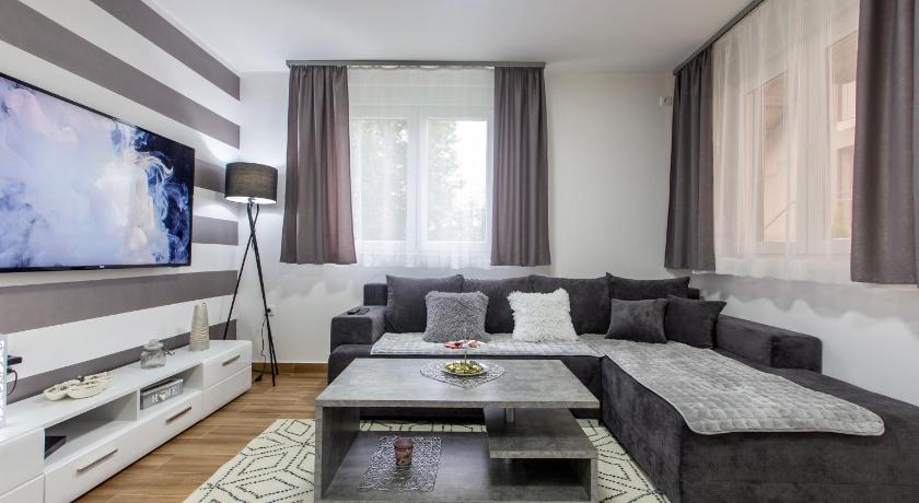 Apartman Sunce — Hotel in Belgrade