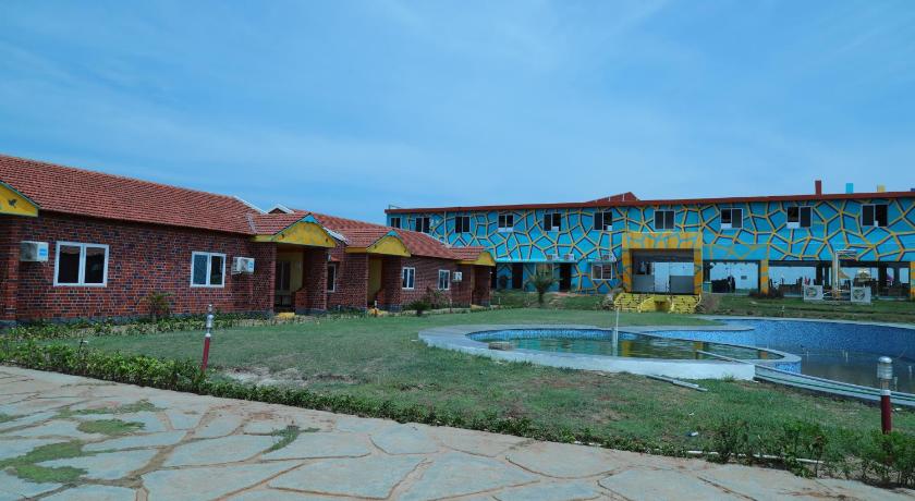 Navagiraga Resort and  Hotel photo