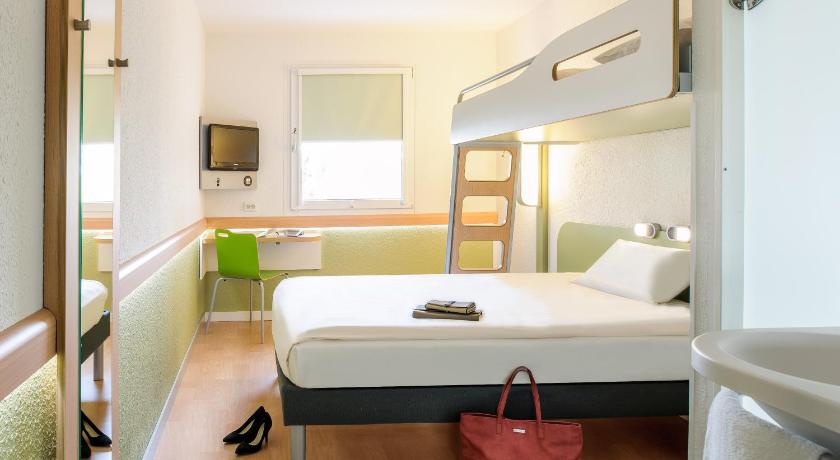 Ibis budget Berlin Potsdamer Platz photo