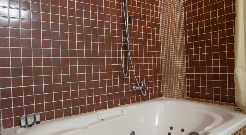 Image of Budget Double Room 8