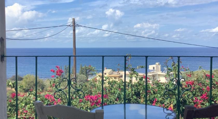 Georgakas rooms — Hotel in Crete Island