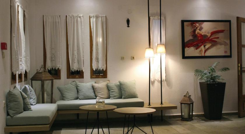 Zeus Hotel photo