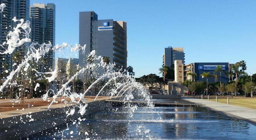 Wyndham San Diego Bayside