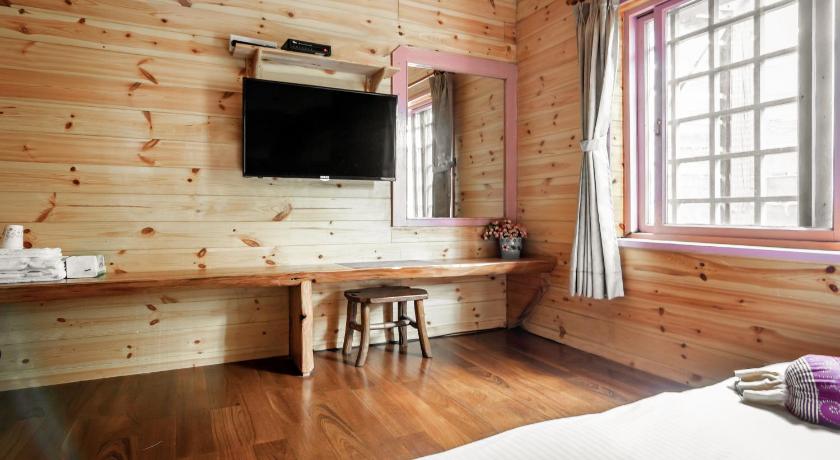 Image of Double Room with Garden View 0