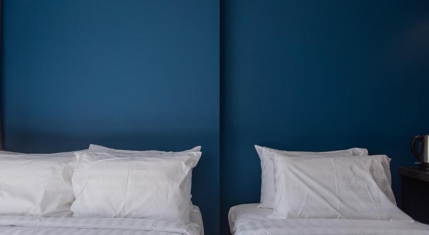 Image of Triple Room - Non Smoking 2
