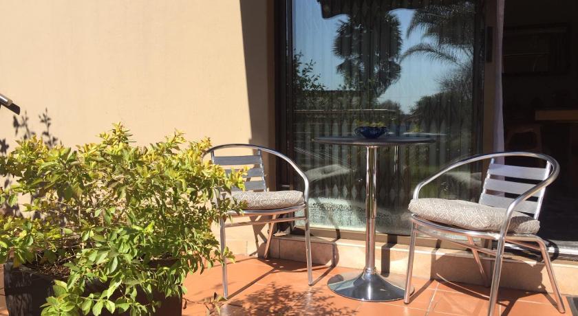 125 on Van Buuren Road Guest House photo