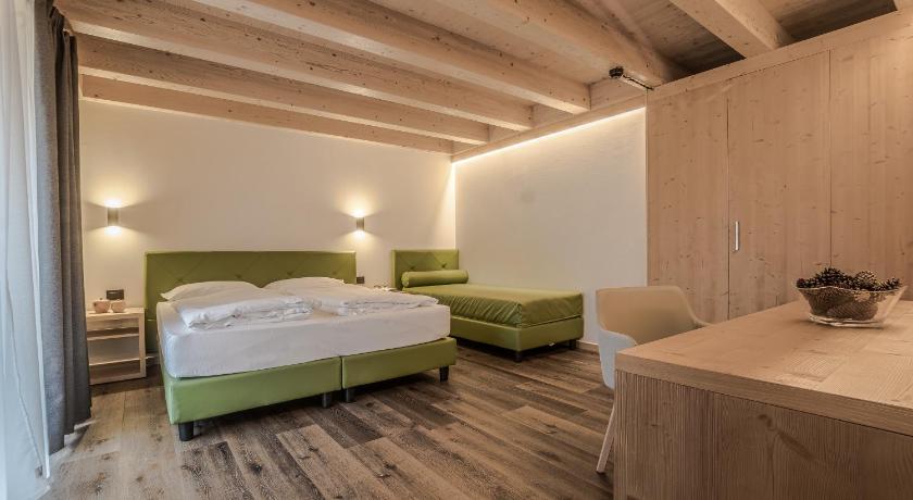Chalet Alpenrose photo