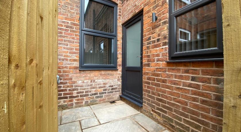 StayCrewe Apartments photo