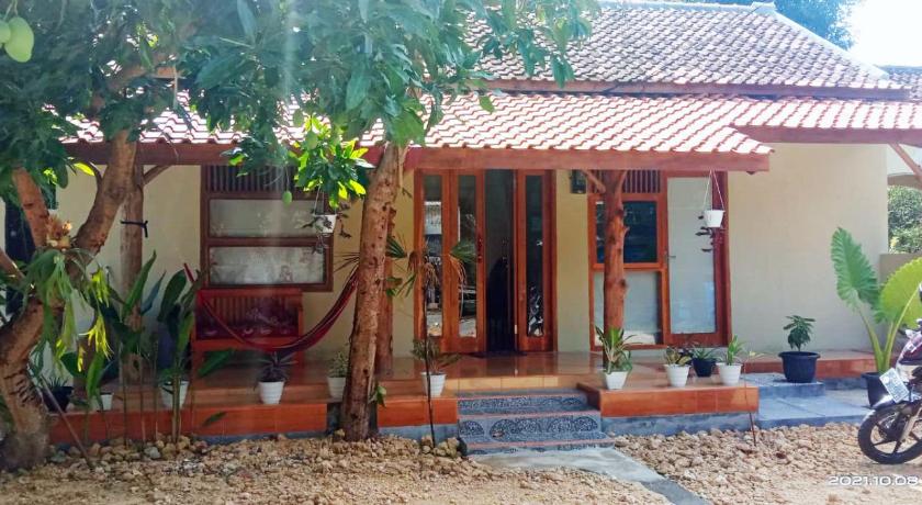 Sadewa homestay batukaras photo