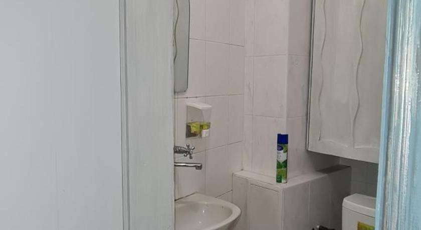 Dja Hostel photo