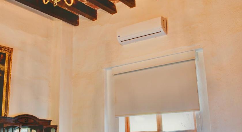 Suites Los Camilos photo
