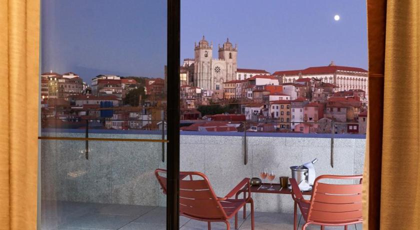 ポルト PortoBay Flores 5つ星 ホテル 客室