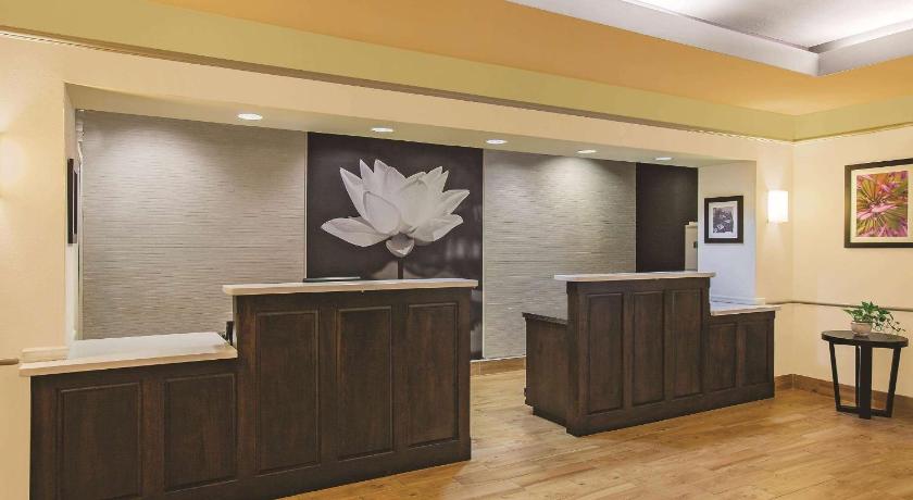 La Quinta Inn & Suites by Wyndham Beaumont West