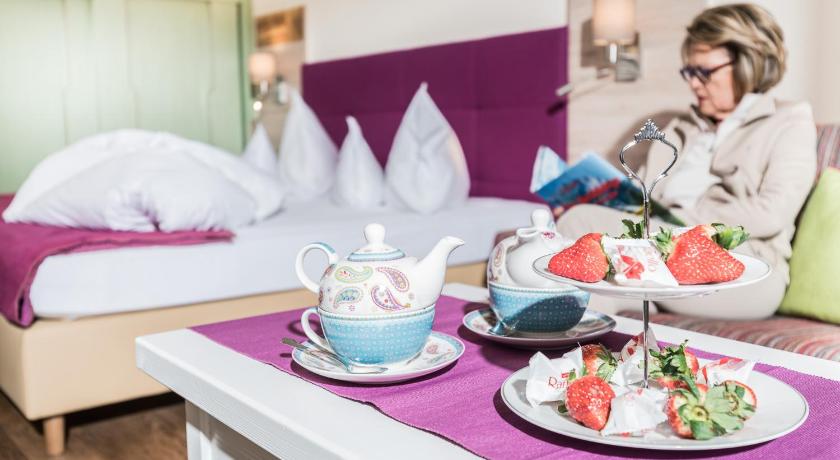 Image of Junior Suite 3