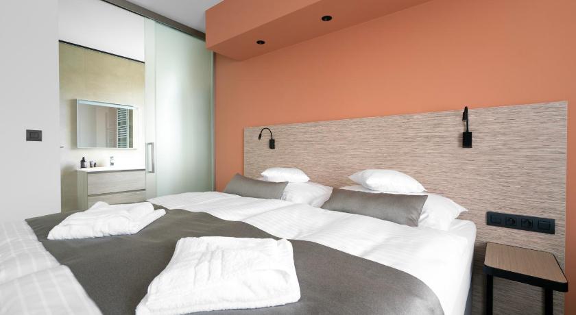 Hotel Diana photo