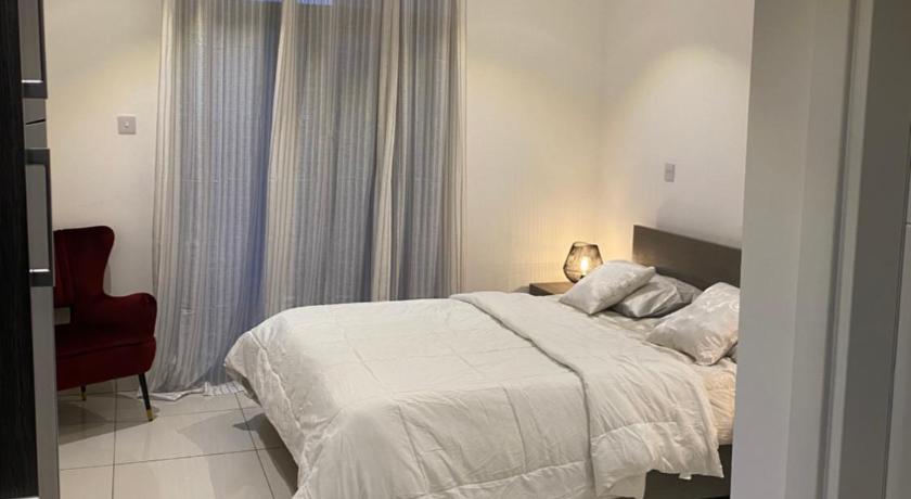 Embassy gardens cantonment studio apartment photo
