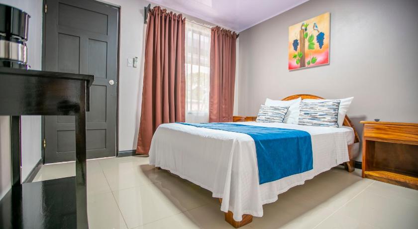 Hotel La Vid La Fortuna — Hotel in La Fortuna