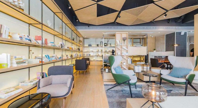Atour Hotel Hangzhou Future Tech Zone Haichuang Park – Hangzhou, GA