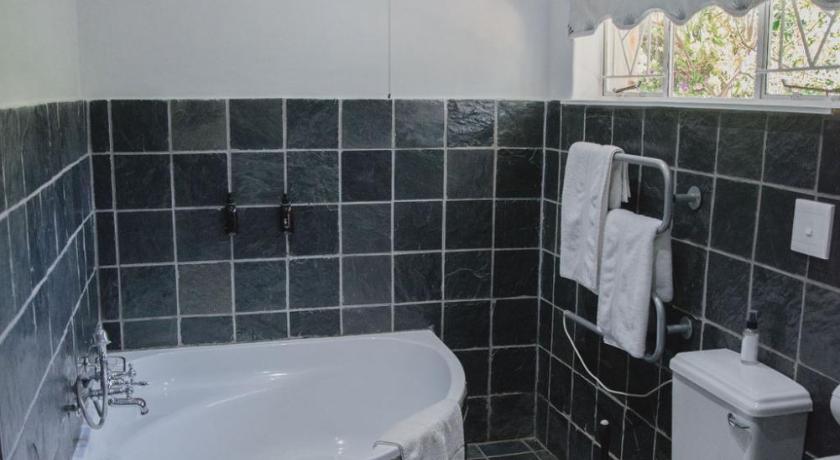 Lydenburg Manor Guest House photo
