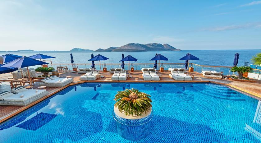 Meis Exclusive Hotel - image 13