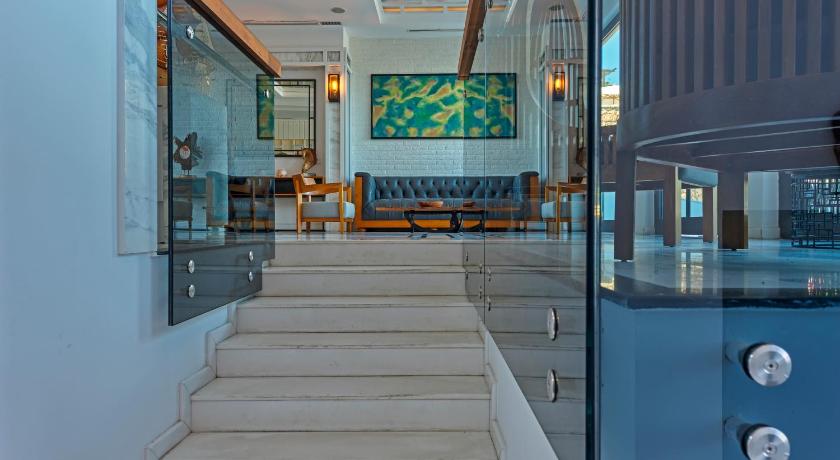 Meis Exclusive Hotel - image 7