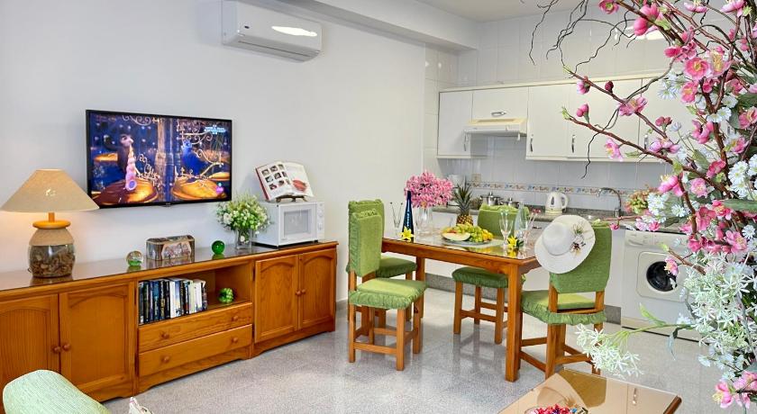EmyCanarias Holiday Homes Vecindario photo
