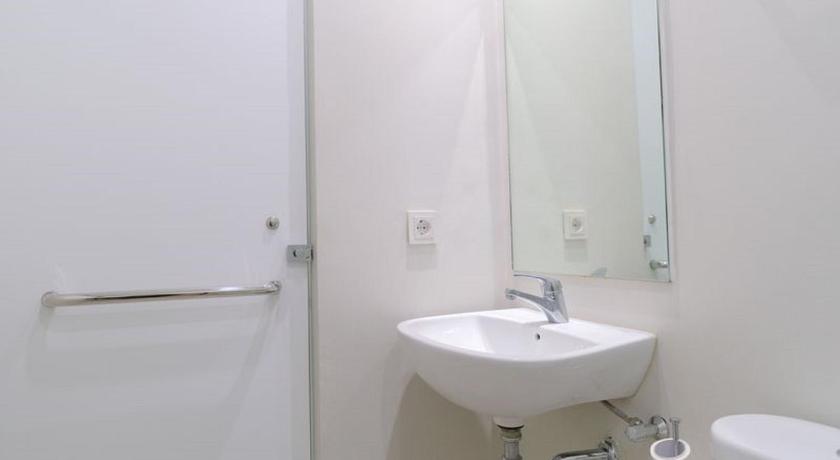 LeGreen Suite Semanggi photo