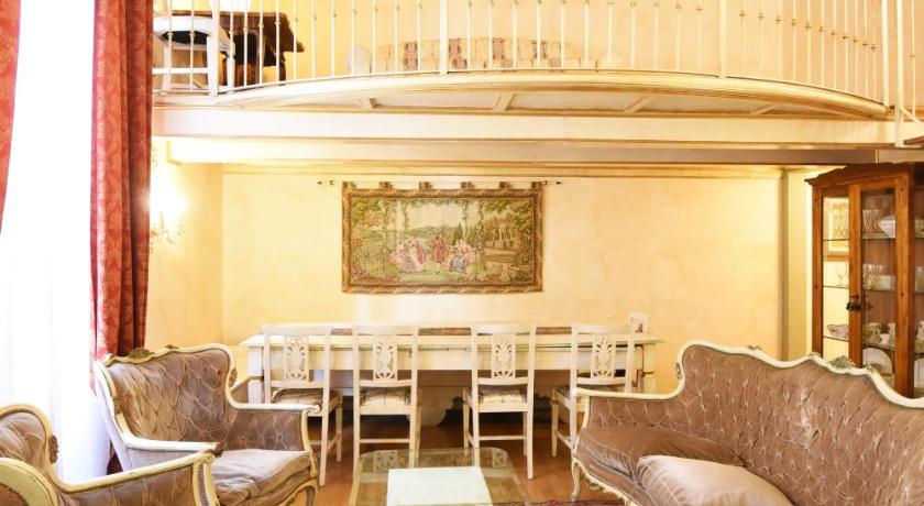 Suite Medici Loft 8 — Hotel in Florence