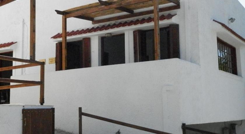 Aeolos Hotel Apartments photo