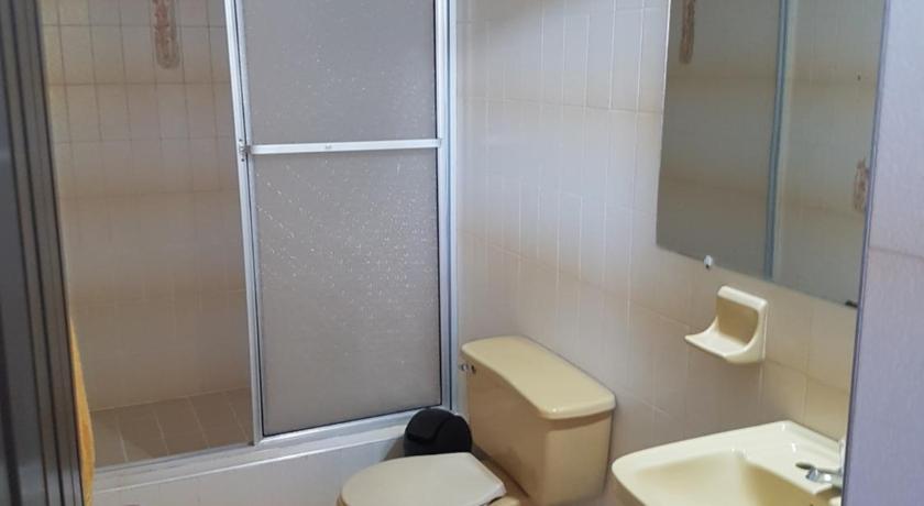 Image of Bed in 4-Bed Female Dormitory Room 3