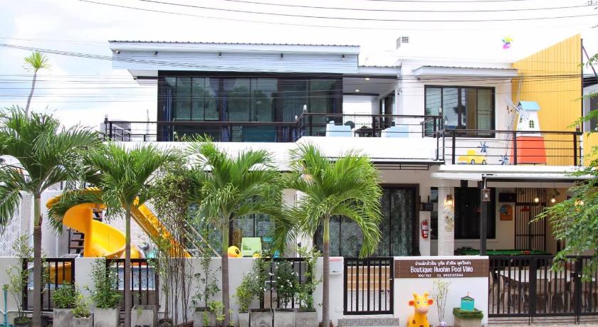 a large building with a lot of trees around it, Boutique Huahin Pool Villa in Hua Hin / Cha-am