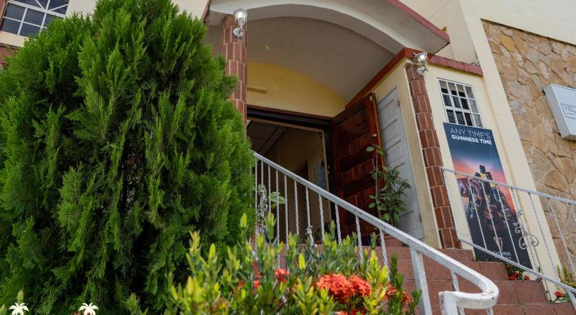 Yellow Belly Backpackers — Hotel in San Ignacio