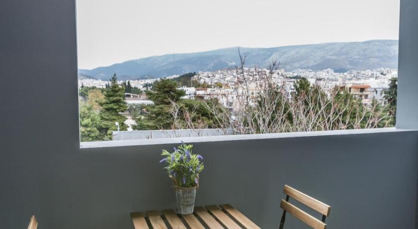 Raise Athens Metro Apartments photo
