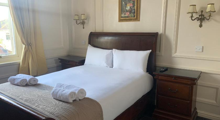 Image of Double Room 5