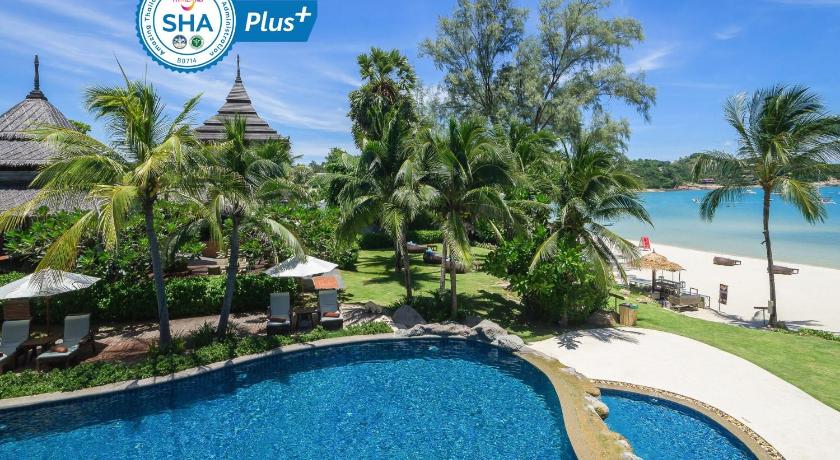 a beach with palm trees and palm trees, Royal Muang Samui Villas (SHA Extra Plus) in Koh Samui