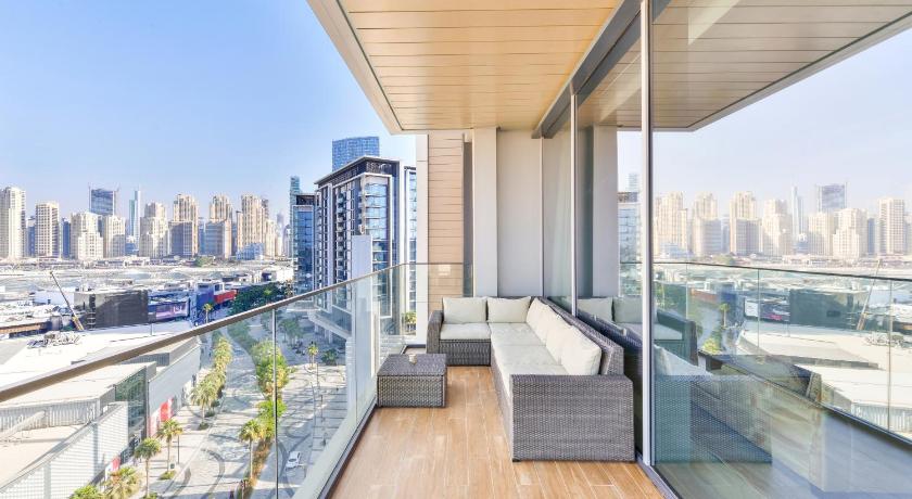 Contemporary & Spacious 2 BR in Bluewaters Island - image 10