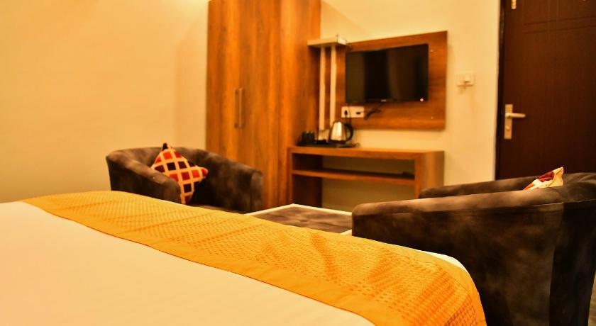 FabHotel Elgrovia