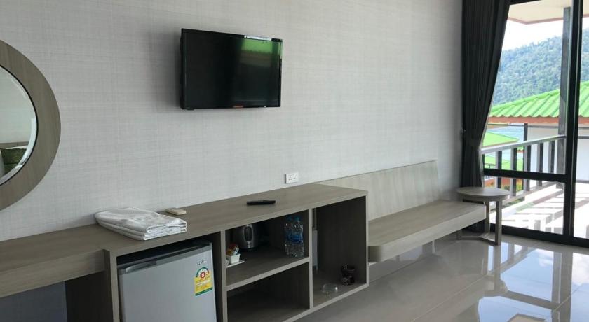 รูปของดีลักซ์ บังกะโล (Deluxe Bungalow) 8