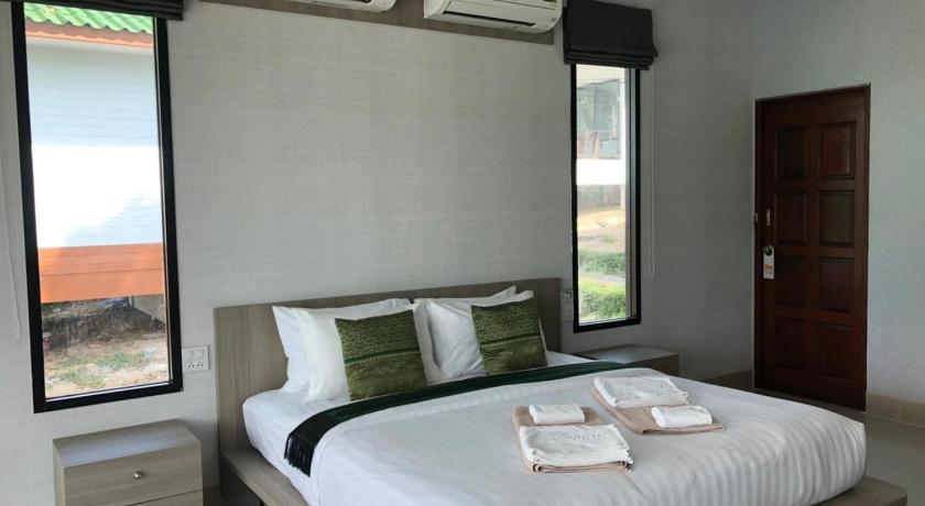 รูปของดีลักซ์ บังกะโล (Deluxe Bungalow) 5