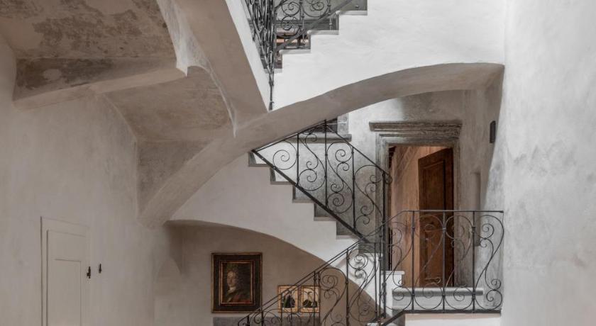 Goldenstern Townhouse photo