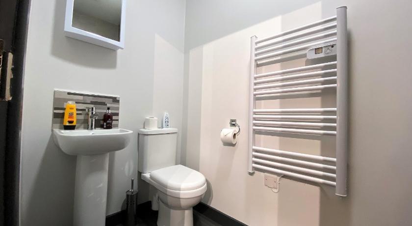 StayCrewe Apartments photo