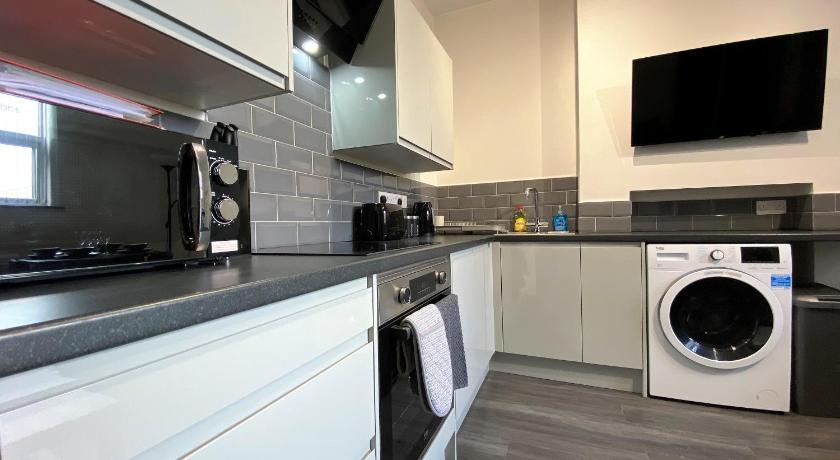 StayCrewe Apartments photo