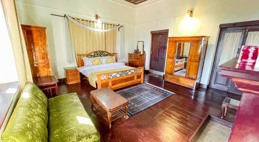 EKO STAY - The Cuckoo's Nest Villa photo