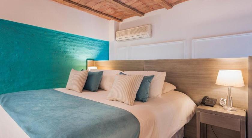 Image of Junior Suite 8