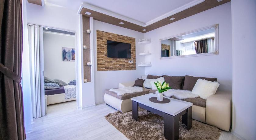 Apartman Nina II — Hotel in Sremska Mitrovica